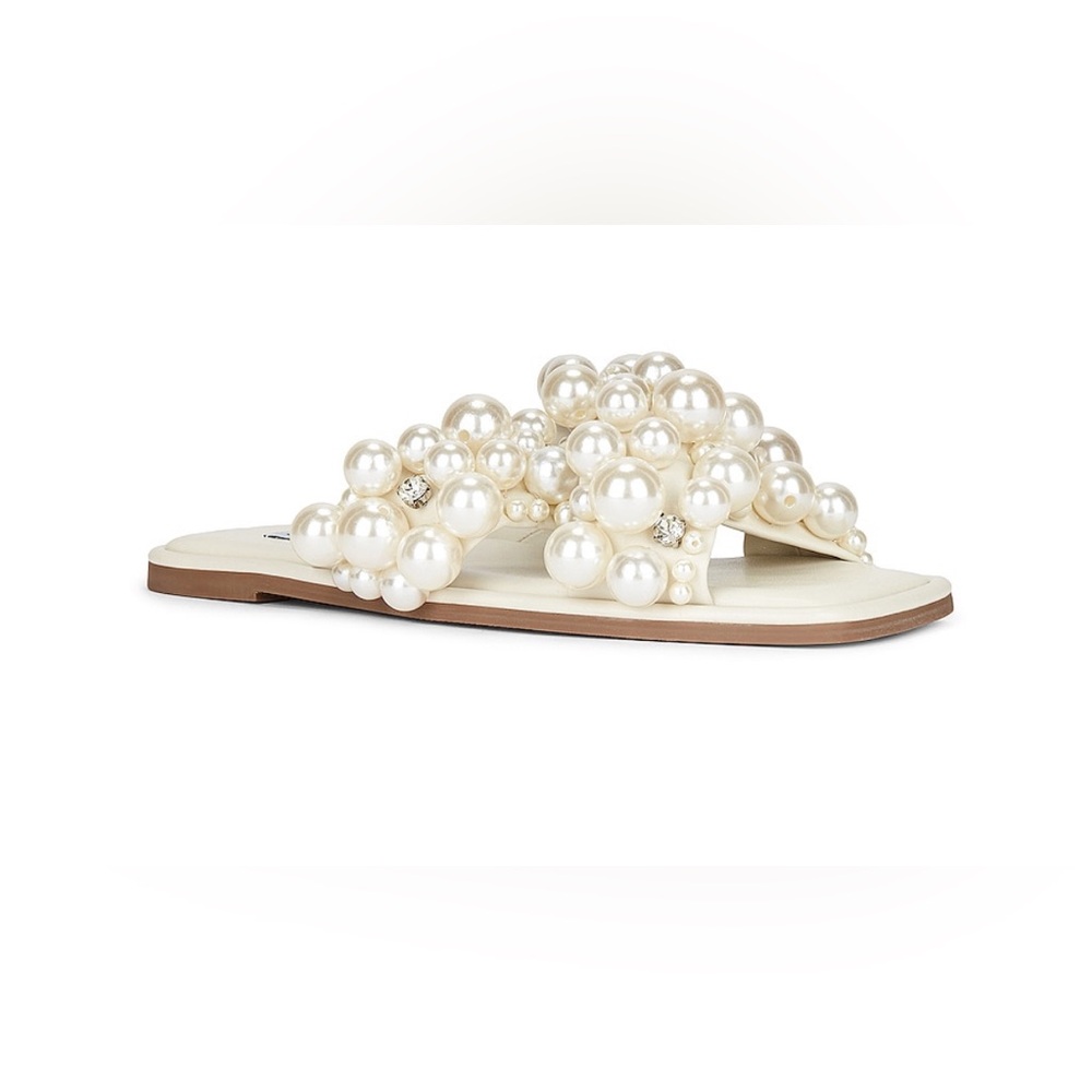 Steve Madden Duri Sandal - size 9. Never worn.